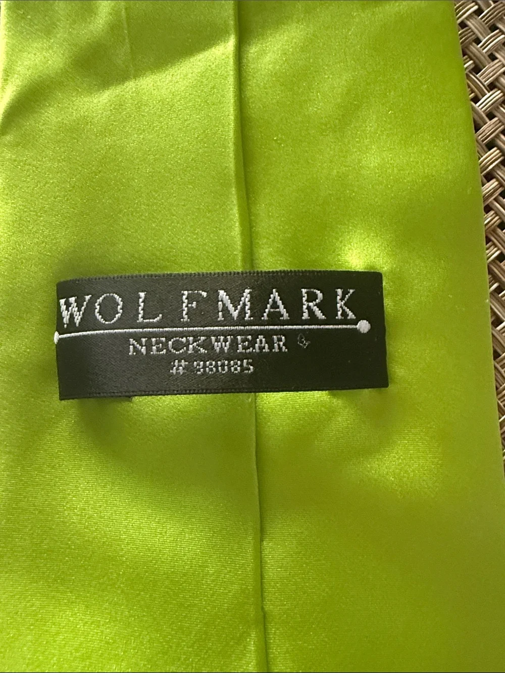 Men's Lime Green Satin Tie - Classic Solid Neckwear